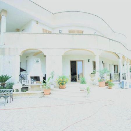 B&B Arcobaleno Salve Dış mekan fotoğraf