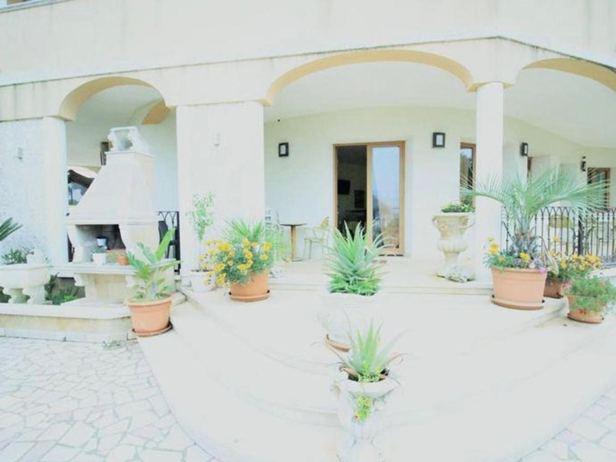 B&B Arcobaleno Salve Dış mekan fotoğraf