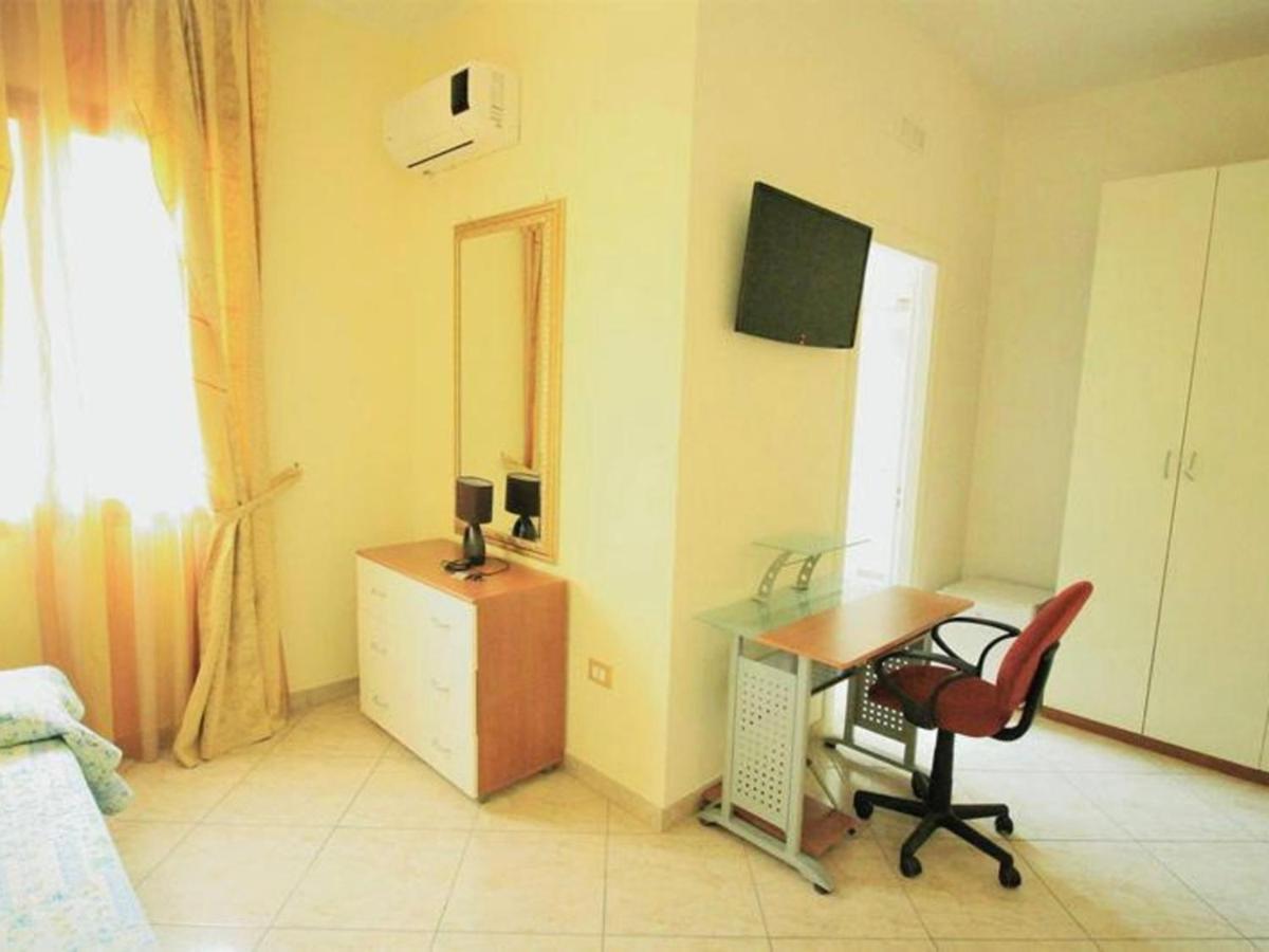 B&B Arcobaleno Salve Dış mekan fotoğraf