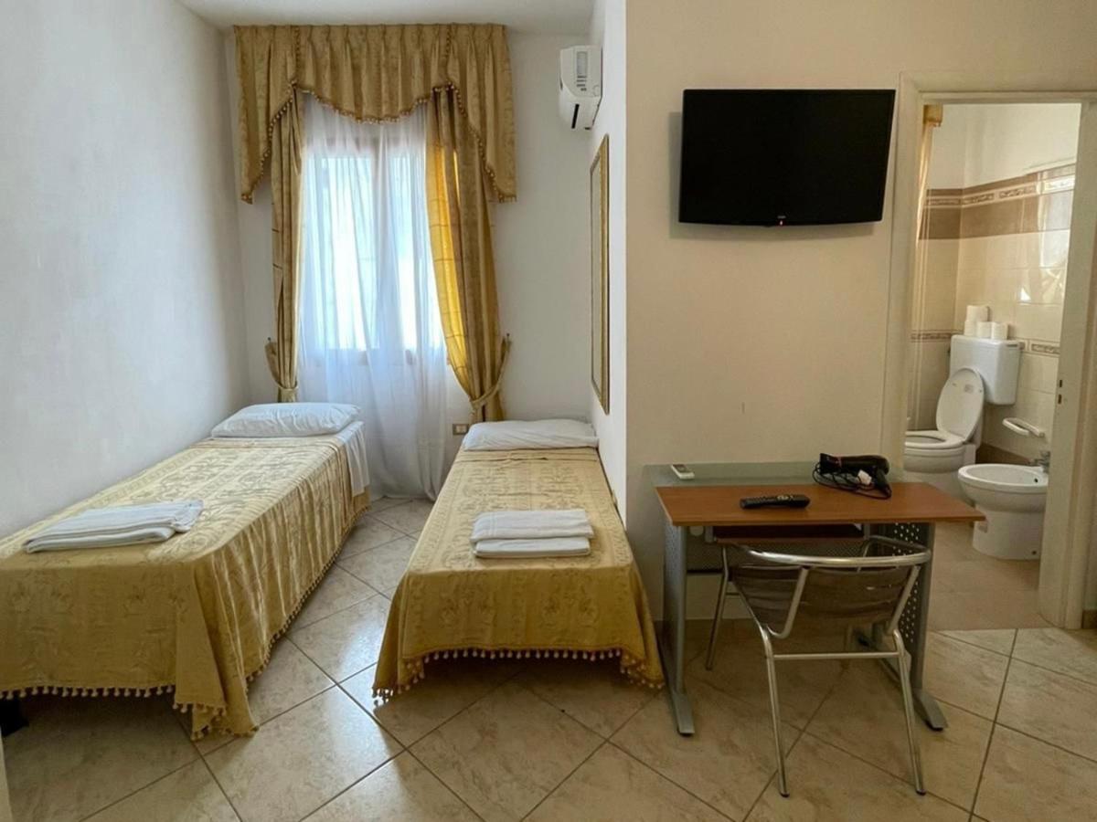 B&B Arcobaleno Salve Dış mekan fotoğraf