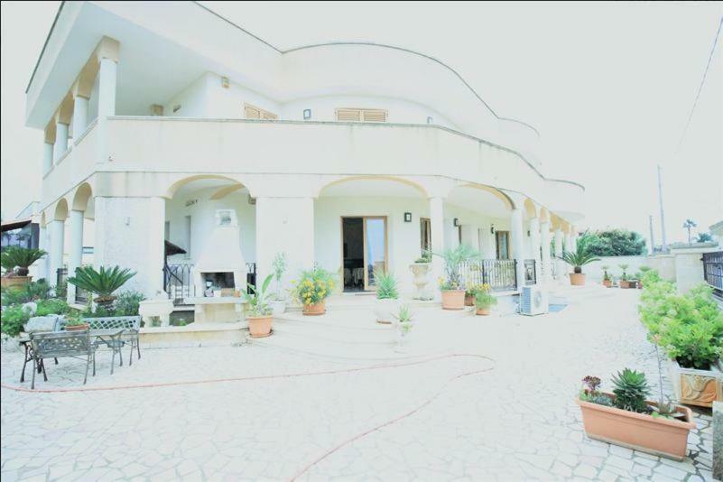 B&B Arcobaleno Salve Dış mekan fotoğraf